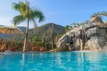 ホテル Mandala Beach