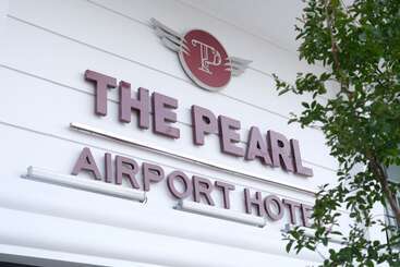 호텔 The Pearl Airport