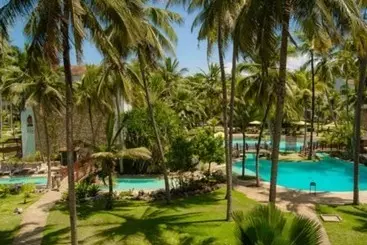 پانسیون Sarova Whitesands Beach Resort Spa 1