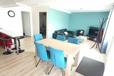 ツーリストアパートメント Gîte 5 Personnes Dompierre Sur Besbre