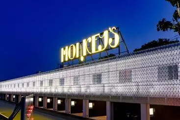 ホテル Monkey S