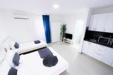 Tropicana Sol Caribes Studios Suites Hotel Beach & Pool & Spa