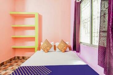 Pensão Chandralay Baidyanath Darshan