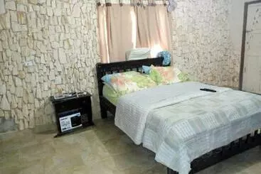 ペンション Del Mar Vendra