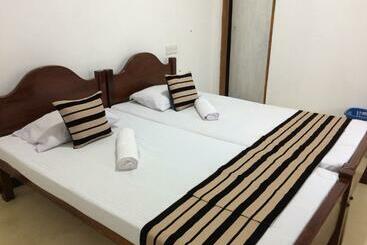 Albergue Pabasara Holiday Inn