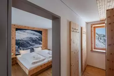 Mondschein Hotel & Chalet