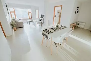 ツーリストアパートメント Aunaisin   Nona Kate