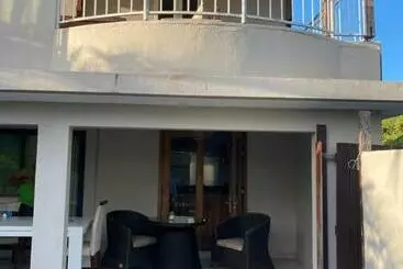 Apartamenty turystyczne Colonial Cocoon Studio