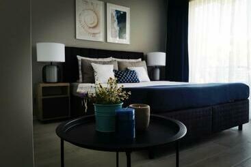 بنسيون Blue Breeze