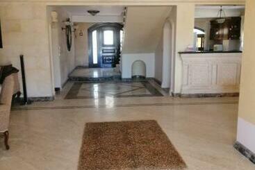 هتل آپارتمان فيلا مارينا 5