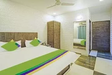 Hotel Treebo Shindola Resort