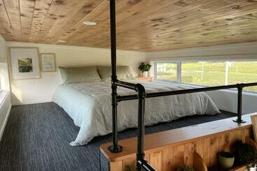 膳宿费 The Tiny Nest