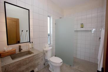 هتل آپارتمان Topia Retreat Surf Suite Norte