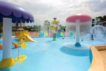 Cronwell Platamon Resort