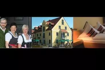 Aamiaismajoitus (B&B) Café 3 Kronen