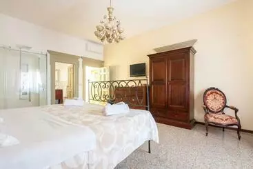 Nocleg ze śniadaniem Errico Rooms