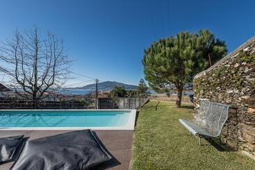 Turistihuoneistot Guestready   Lugar Do Monte Seixas