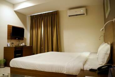 Hotel Gino Tourist Home