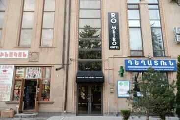 هتل آپارتمان Ro Metro