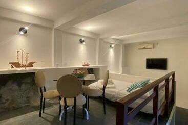 Vandrarhem Loft Praia Dos Anjos