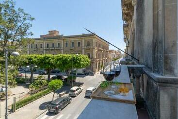 Bed and Breakfast Anime Bed&breakfast