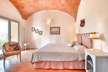 アパートホテル Appartamenti Villa La Fonte