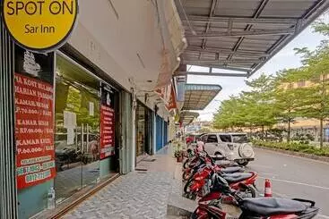 هتل Spot On 91267 Sar Inn