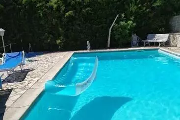 Pensão Mas Des Buscades