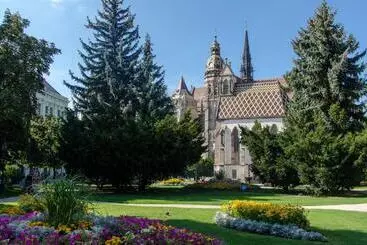 Turistihuoneistot Apartment Yupa