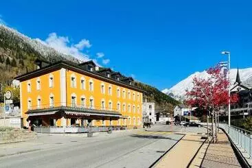 Boutique Und Bier Hotel Des Alpes