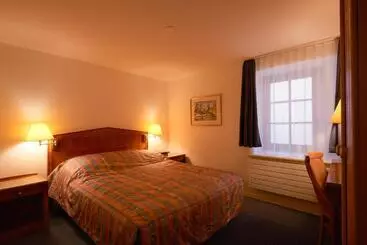 هتل Hine Adon Fribourg