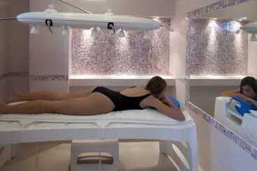 ホテル Nevis Wellness & Spa