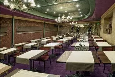 ホテル Simfonia Boutique