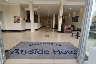 Bayside Hotel Pinetown