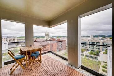 Apartamente turistice L Emblem   Incroyable Vue Sur La Cité Du Vin