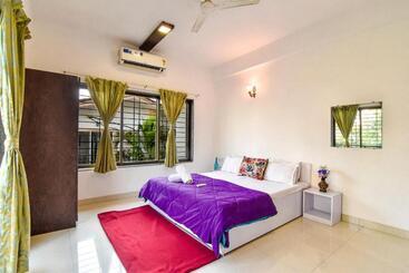 آپارتمان‌های توریست‌ها Sonu Villa 4bhk Lonavala