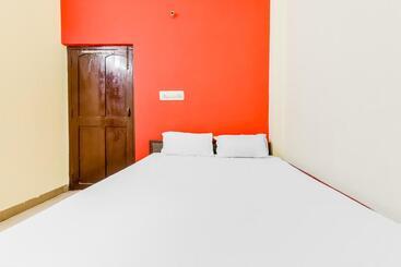 בית מלון כפרי Oyo 87379  Atithi Inn