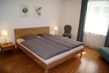 Turist apartmanları Appartamento Incantevole: Casa San Pieru