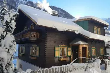 ペンション St Anton 365