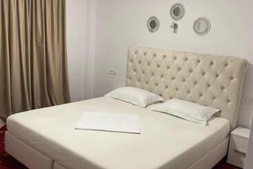 膳宿费 Vila Belanto