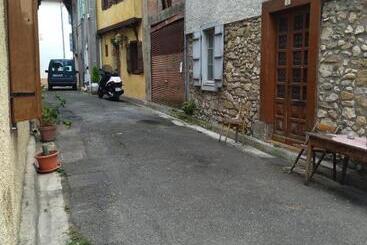 Turistihuoneistot Chaleureuse Maison Avec Jacuzzi