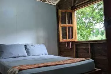 Majatalo Wood Cabin   Cabana Maderas