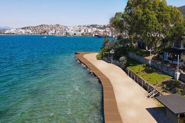 Hotel Roseira Beach Resort