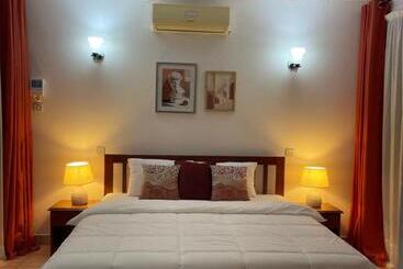 Жильё для туристов 3 Bedroom Apartment By Mas