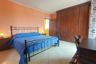 آپارتمان‌های توریست‌ها Corso Marconi House