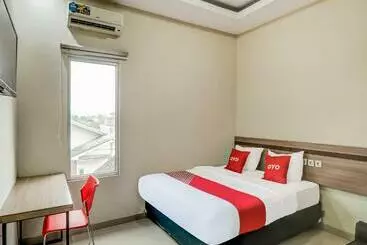 هتل Oyo 90986  Srikandi Adisucipto
