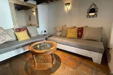 Turistihuoneistot Preciosa Casa De Pueblo Con Vistas Y Patio