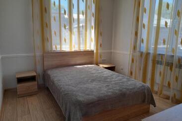 آپارتمان‌های توریست‌ها Melkonyan S Home