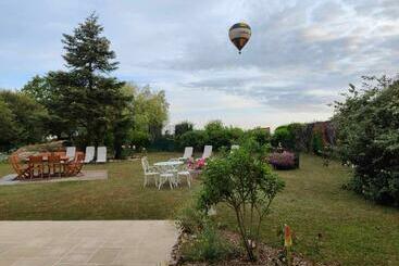 Pensionat La Maison Genevier   Chambre La Family