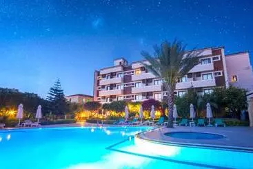 Anadol Hotel & Pool At Kyrenia City Center